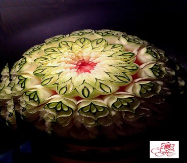 Démonstration inédite de sculpture sur fruits et légumes !