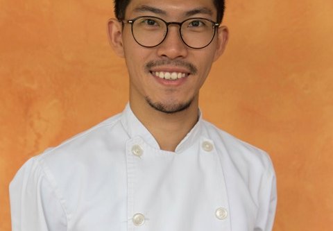 Déclinaison autour de Vacherin Fribourgeois: Volaille, Tian de Légumes et Pomme Fondante - Concours "La recette du Chef !" 